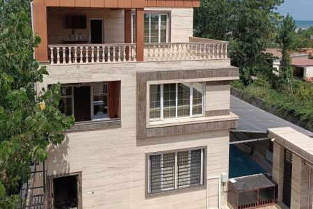 ویلا استخردار در حاجی بکنده زیباکنار - واحد ۲