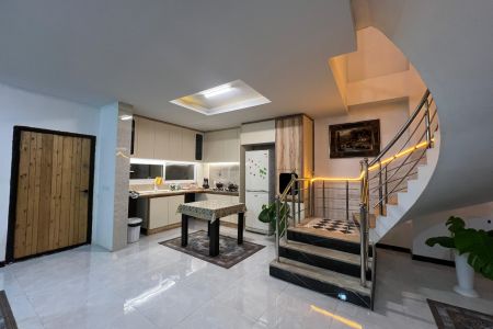 ویلا دوبلکس استخردار در رامسر