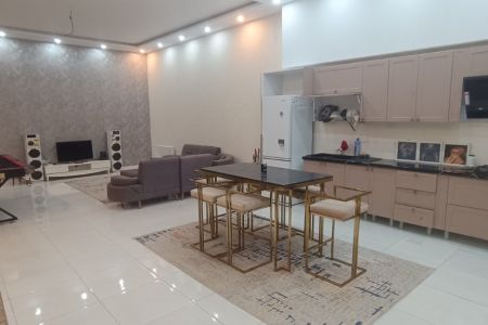 ویلای استخردار در ساوجبلاغ - عباس آباد بزرگ