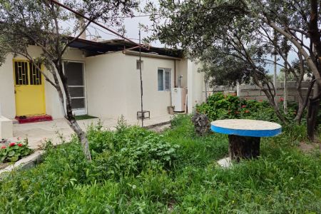 Suite with a Yard in Rudbar - Keleshter