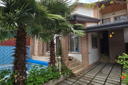 ویلا دوبلکس استخردار در نزدیکی ساحل رویان