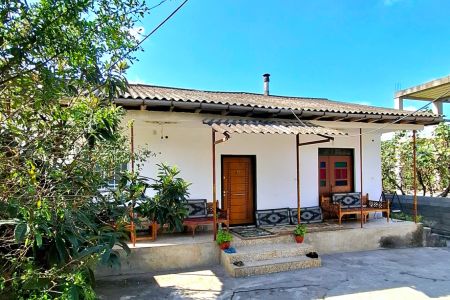 ویلا نزدیک جنگل در شیرگاه