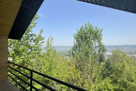 کلبه چوبی در بابلکنار - کاردرکلا