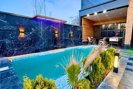 ویلا استخردار در چهارباغ - قاسم آباد گرجی