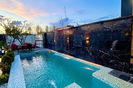 ویلا استخردار در چهارباغ - قاسم آباد گرجی