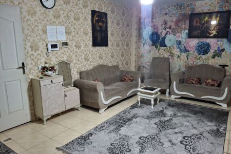 استئجار جناح مفروش فی فردیس - الطابق الثالث