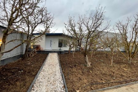 سوئیت نقلی در دماوند - جابان