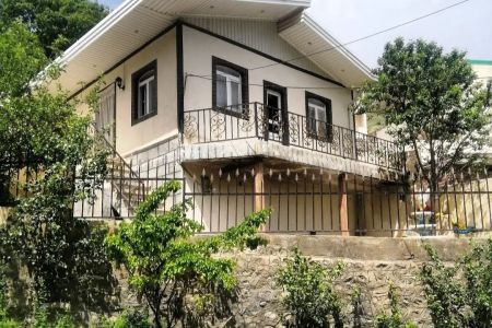 خانه ویلایی در کلیبر - علی آباد