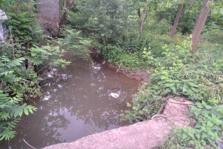 سوئیت در سنگر - دره پشت