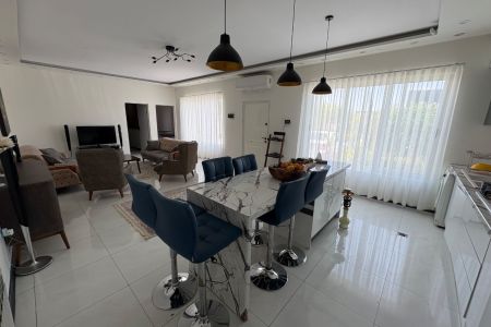 ویلا استخردار در ملارد - صفادشت