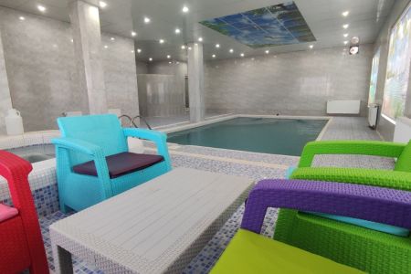 ویلا تریپلکس استخردار در طرقبه شاندیز - مایان