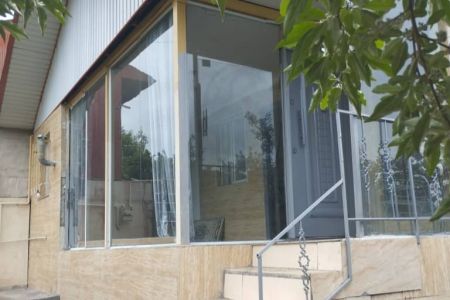 سوئیت حیاط دار نزدیک دریاچه ویستان