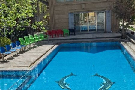 ویلا باغ استخردار در باغ بهاردران