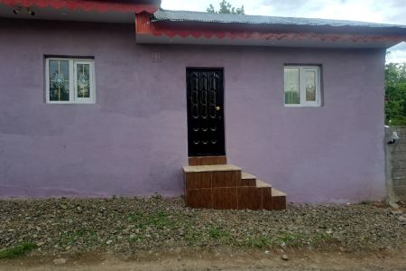 سوئیت در سنگر - دره پشت