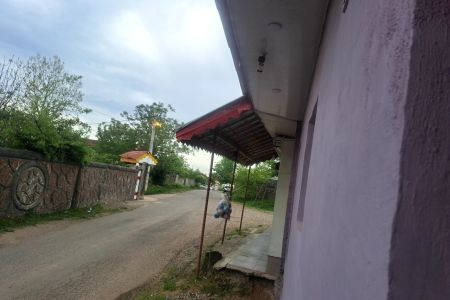 سوئیت در سنگر - دره پشت