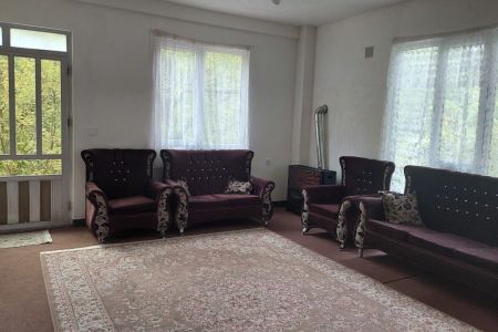 خانه جنگلی در سیاهکل - لوشاده