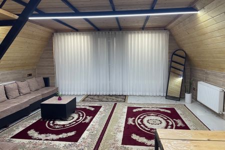 کلبه سوئیسی در شاندرمن