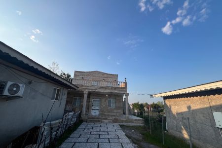 خانه ویلایی با تراس در ماسال - ورودم