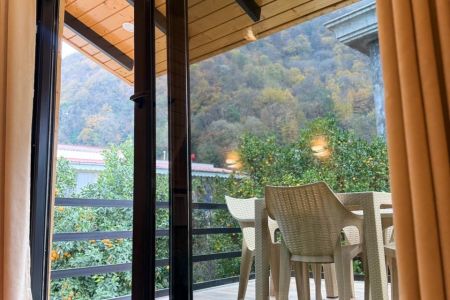 کلبه سوئیسی جکوزی دار در رامسر - لپاسرک