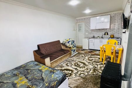 سوئیت نزدیک منطقه آزاد انزلی - جفرود - و ۲