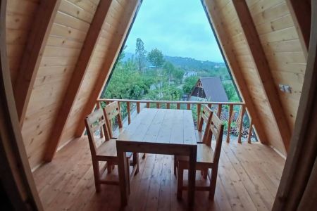 کلبه سوئیسی در بابلکنار - هلی خال