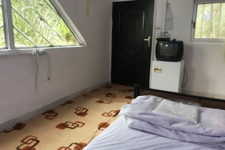 بوم گردی در بم - باغدشت - گل رز
