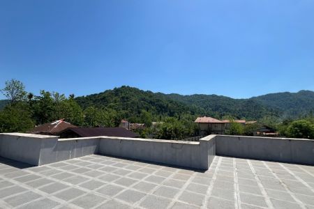 ویلا رو به جنگل در قلعه رودخان