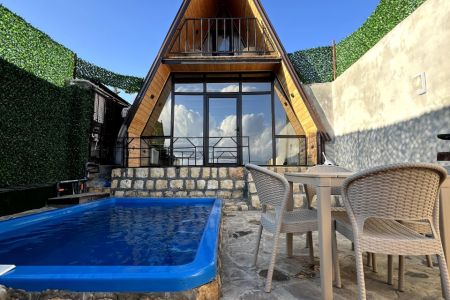 اجاره کلبه سوئیسی استخردار در گلوگاه - نیالا