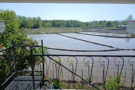 خانه مبله در لاهیجان - گلرودبار