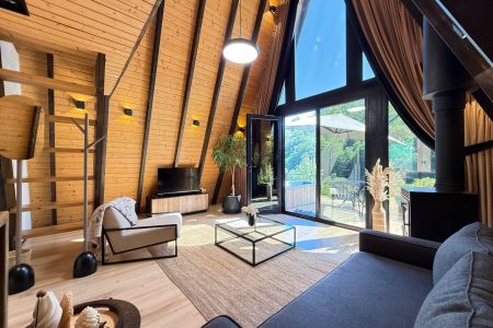 کلبه سوئیسی جکوزی دار در رامسر - رمک