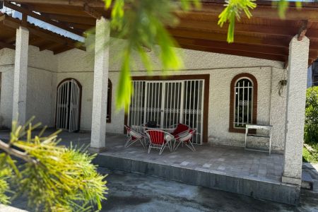 ویلا در متل قو