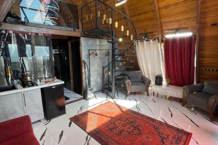 کلبه سوئیسی جکوزی دار در بابلکنار