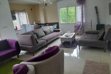 خانه مبله در در بلوار کازینو رامسر - طبقه سوم