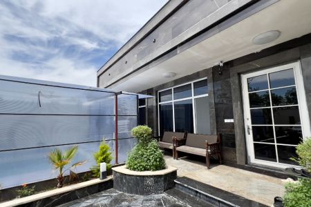 ویلا استخردار در چهارباغ - ابراهیم آباد