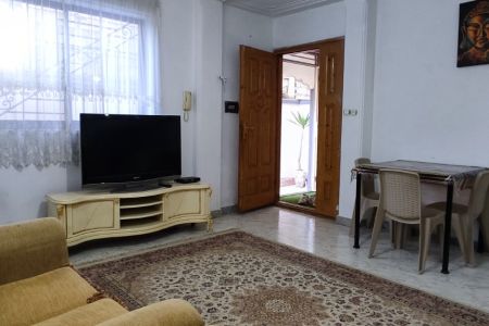 سوئیت مبله در لاهیجان - آزادگان - همکف
