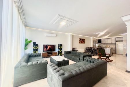 ویلا دوبلکس استخردار در رودهن - خورین