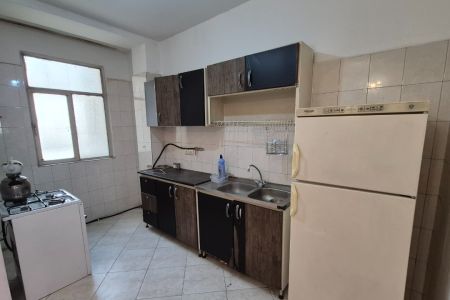 سوئیت نقلی نزدیک شهرک اکباتان - طبقه دوم