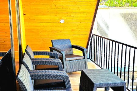 کلبه چوبی در آمل - هزار سنگر