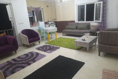 خانه مبله در در بلوار کازینو رامسر - طبقه سوم