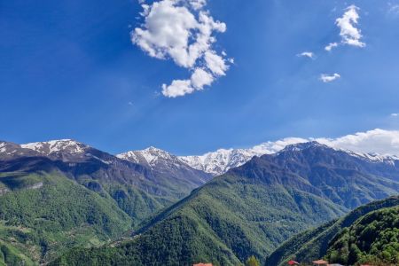 خانه جکوزی دار در دوهزار - شانه تراش