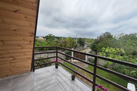 کلبه سوئیسی در پره سر - حوریان