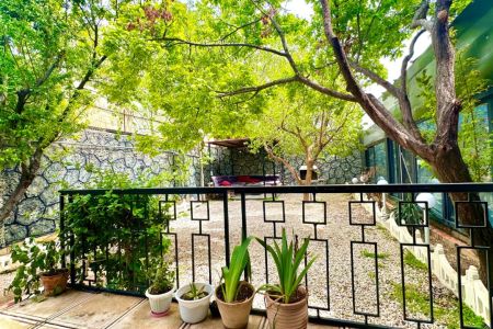 ویلا استخردار در کوهسار - چمران