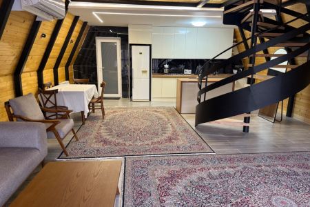 کلبه سوئیسی استخردار در بندرانزلی - تربگوده