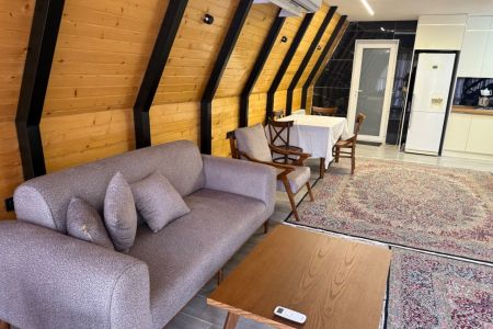 کلبه سوئیسی استخردار در بندرانزلی - تربگوده