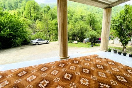 خانه ویلایی نزدیک رودخانه در اسالم - گیجاب