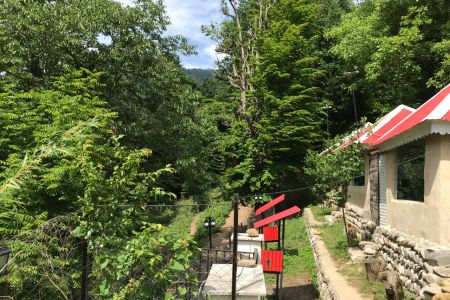 کلبه کاهگلی در رودبار - دیورش