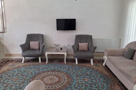 سوئیت حیاط دار در احمد سرگوراب