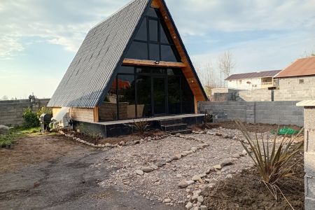 کلبه با وان جکوزی در خشکبیجار - جورکویه