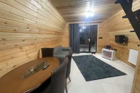 کلبه سوئیسی در بندر انزلی - پیل علی باغ