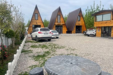 کلبه سوئیسی در بندر انزلی - پیل علی باغ